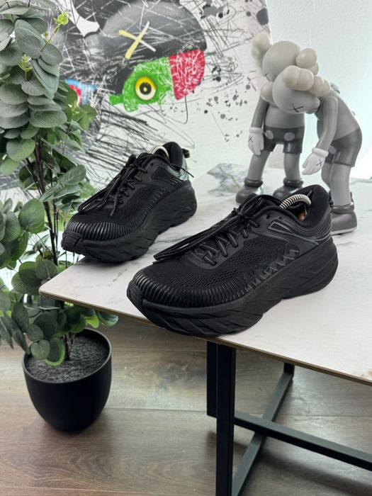 Кросівки Hoka Bondi 7 40 розмір Е17133