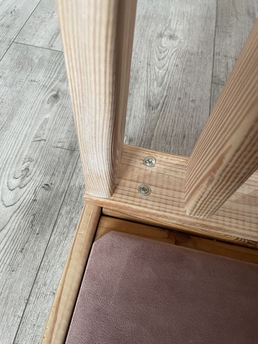 Łóżko dziecięce domek 90×160 z materacem FDM i panelami – lite drewno