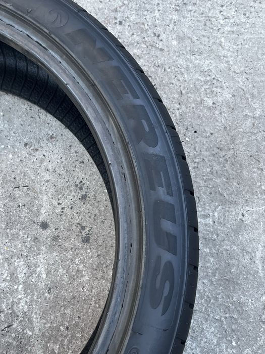 Шина літня Nereus 235*40R19