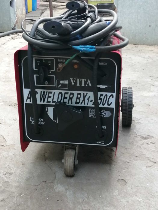 Сварочный аппарат 220-380v