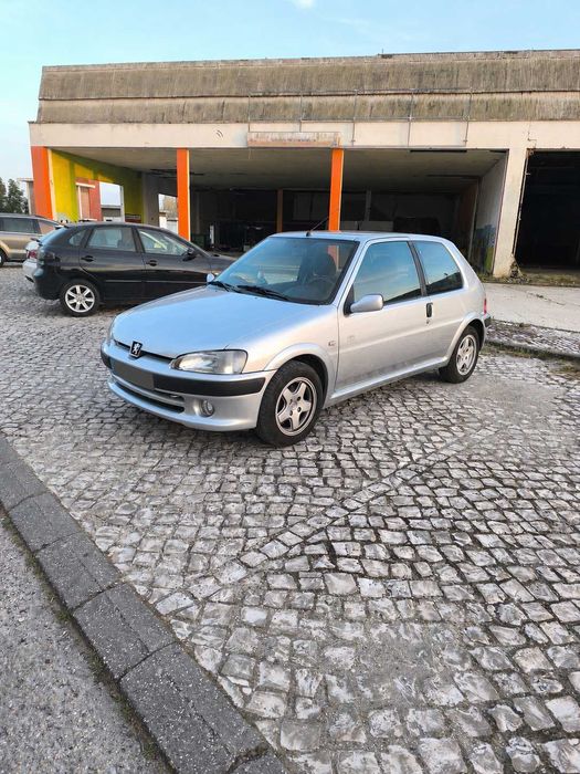 Peugeot 106 1.1 Quiksilver - Estimado em garagem!