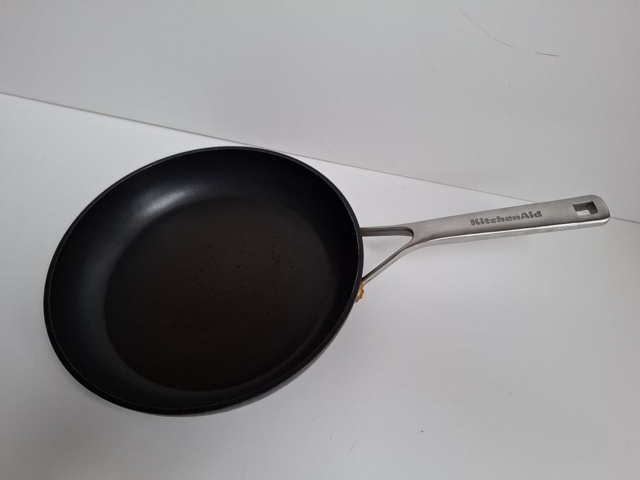 Patelnia KitchenAid