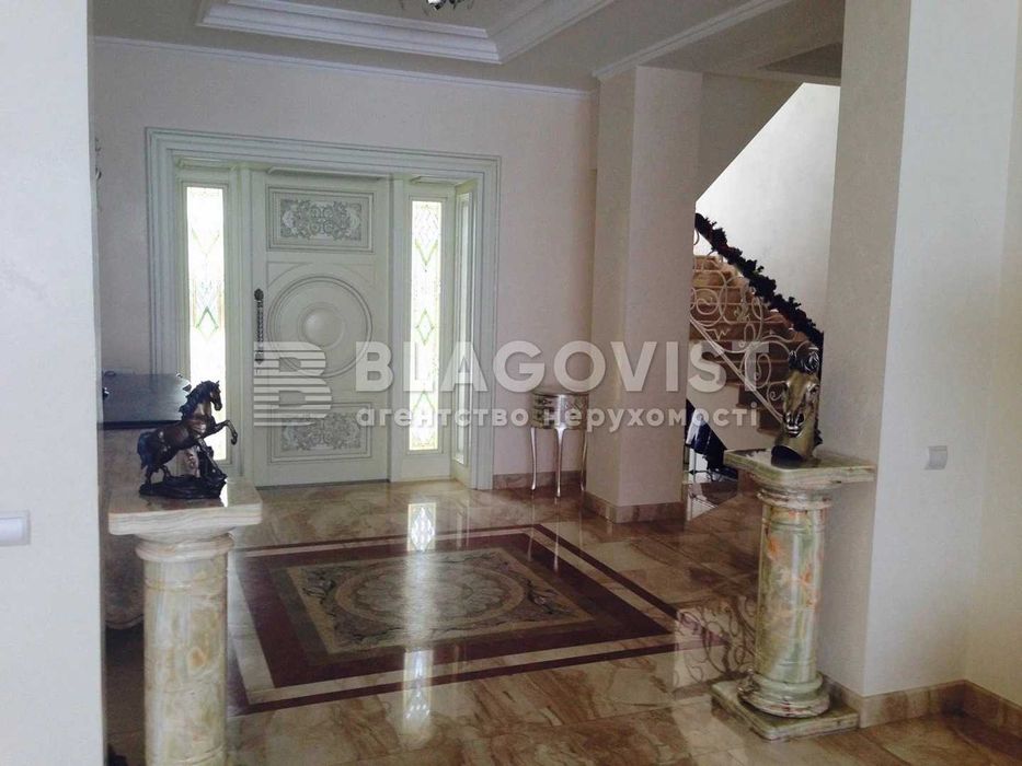 Маєток в передмісті Києва з басейном авторським дизайном 1200 метрів!