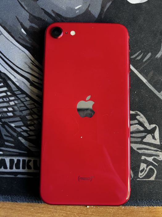 Apple iphone se 2020 64 Gb Red+ комплект