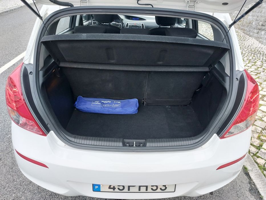 Hyundai I20 1.1 CRDI Ano 2014 Nacional c/ apenas 138.000klms Garagem
