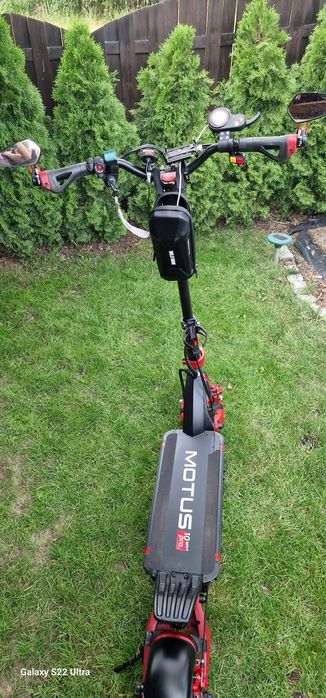 Hulajnoga Motus pro 10 sport LG