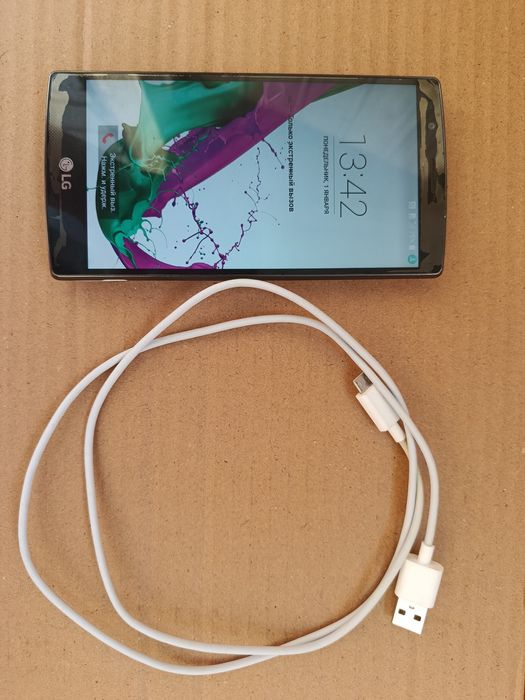 Продам телефон LG G4. 3/32GB.