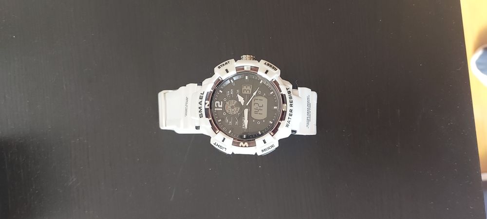 Relogio militar branco