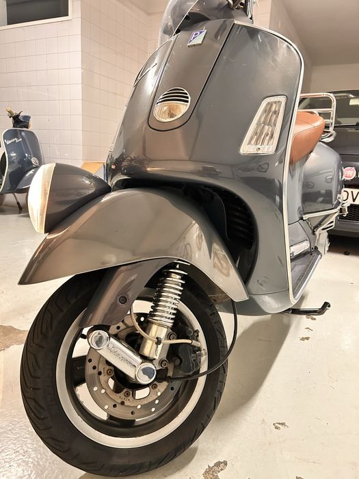 Vespa GTV 250 Faro Basso 2 Assentos - Novo Preço!