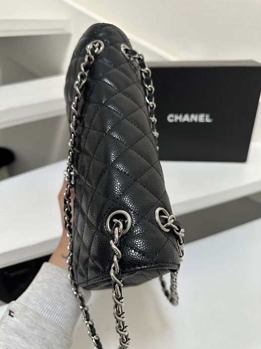 Chanel classic Flap caviar