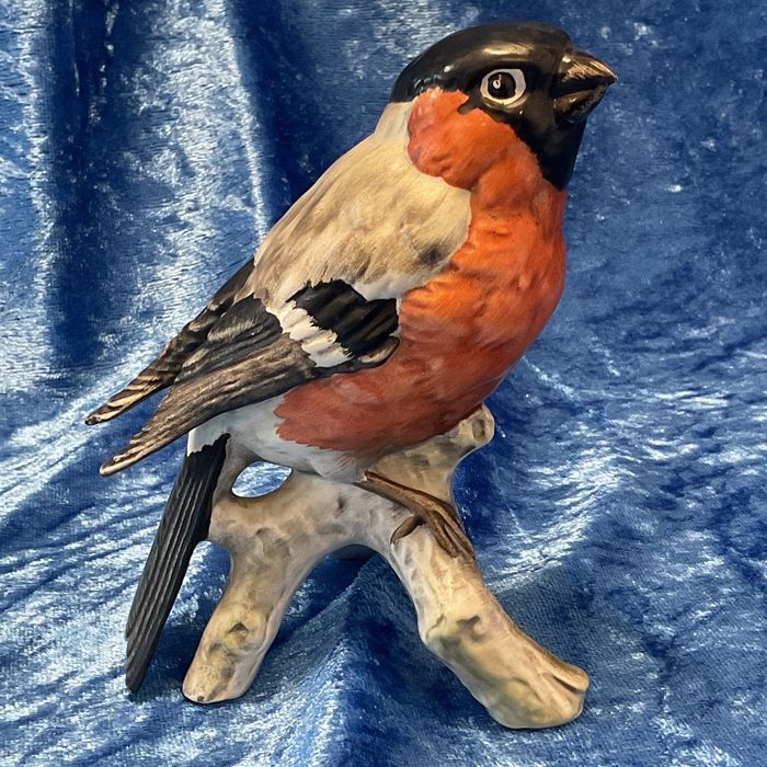 Ave porcelana pintura manual 13 cm