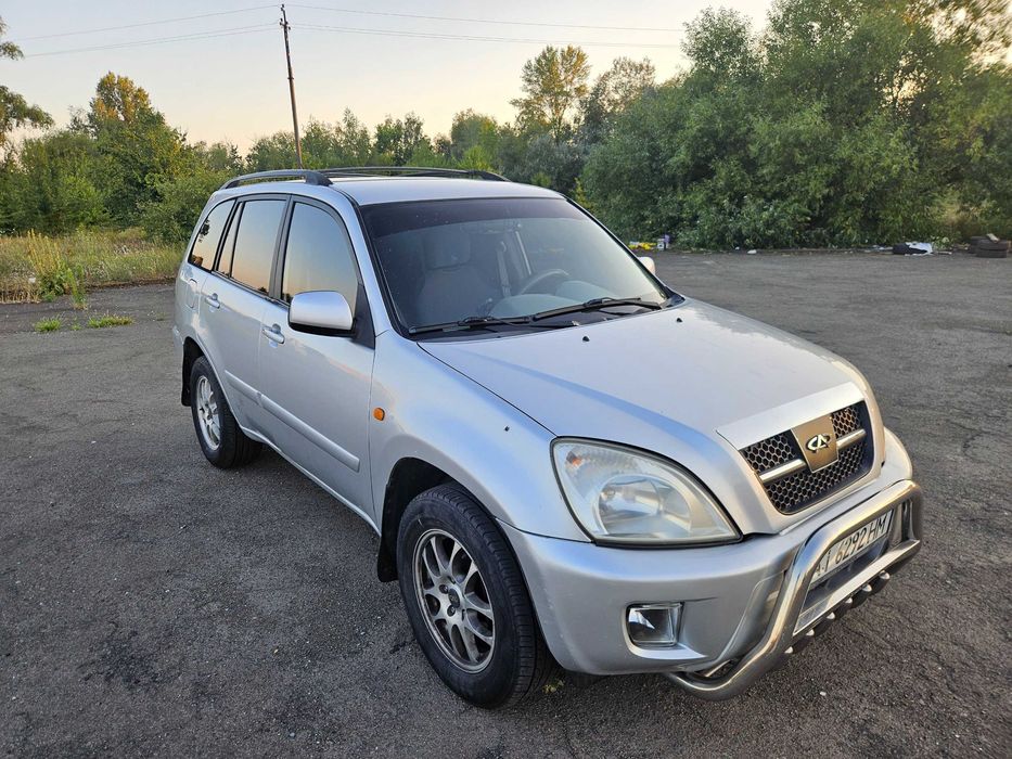 Машина Chery Tiggo 2007