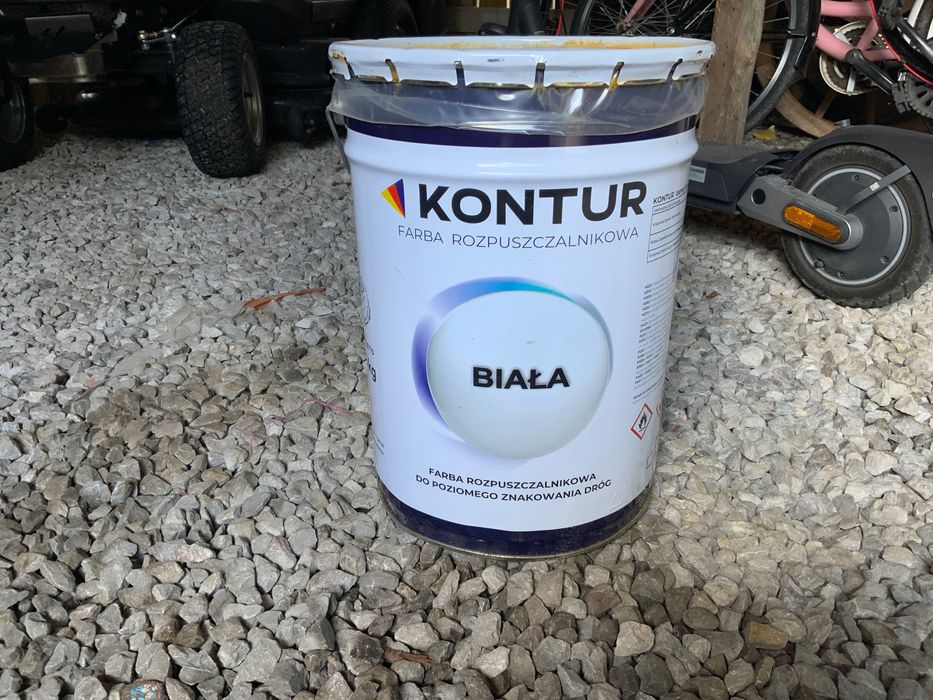Sprzdam farbe drogowa kontur 33kg