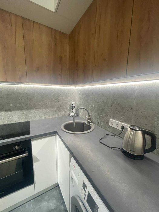 Оренда квартири-студії ст. м. Площа Повстання від власника