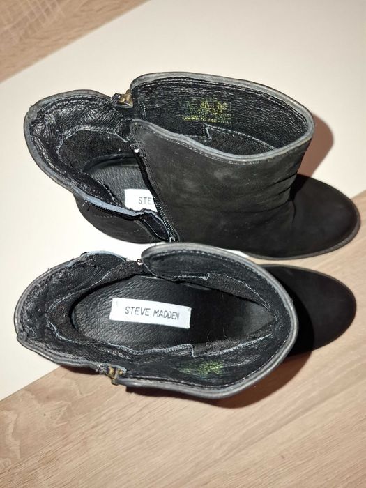 Bota senhora pretas novas