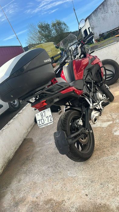 Benelli 502 semi-nova, pouca usada