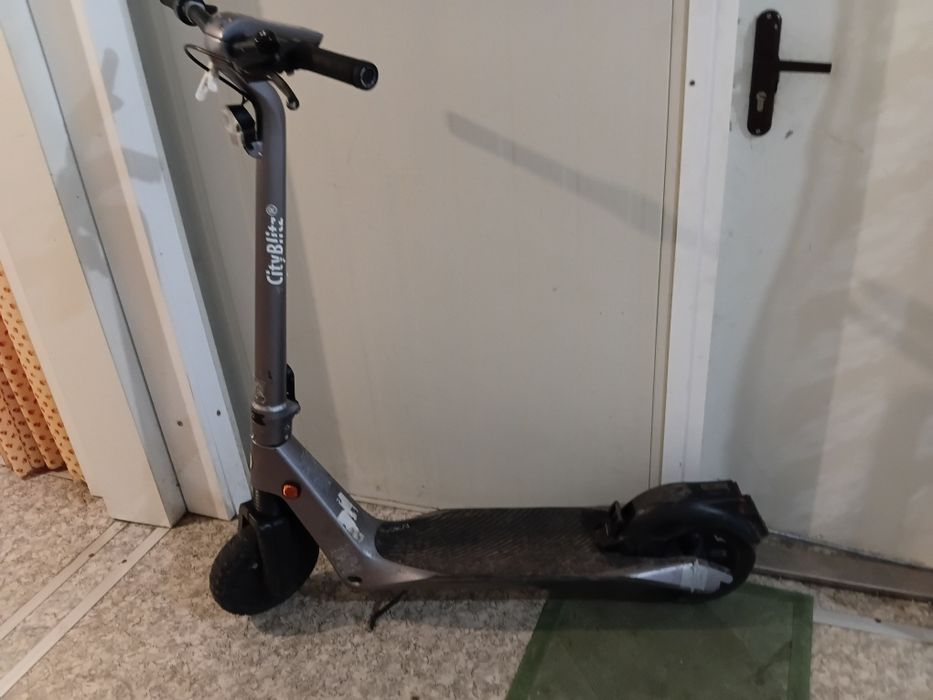 Доброе время суток ребят есть в наличии самокат в идеале прислан с