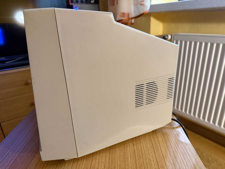 Monitor Commodore 1084 - dla retro fanów :)