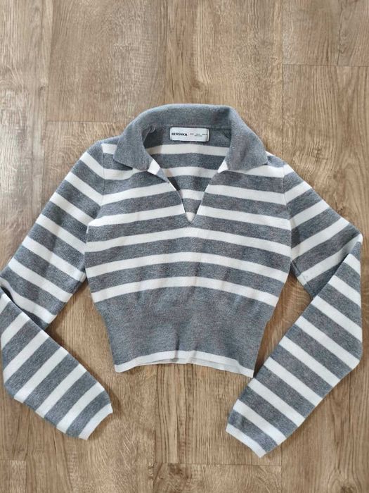 Sweter Bershka – rozmiar S