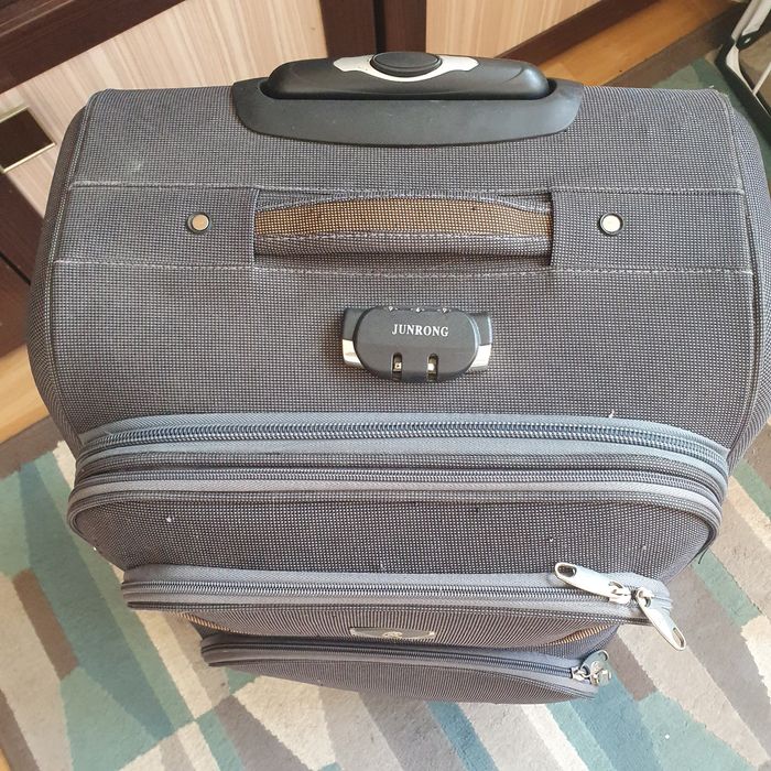 Walizka stan bardzo dobry