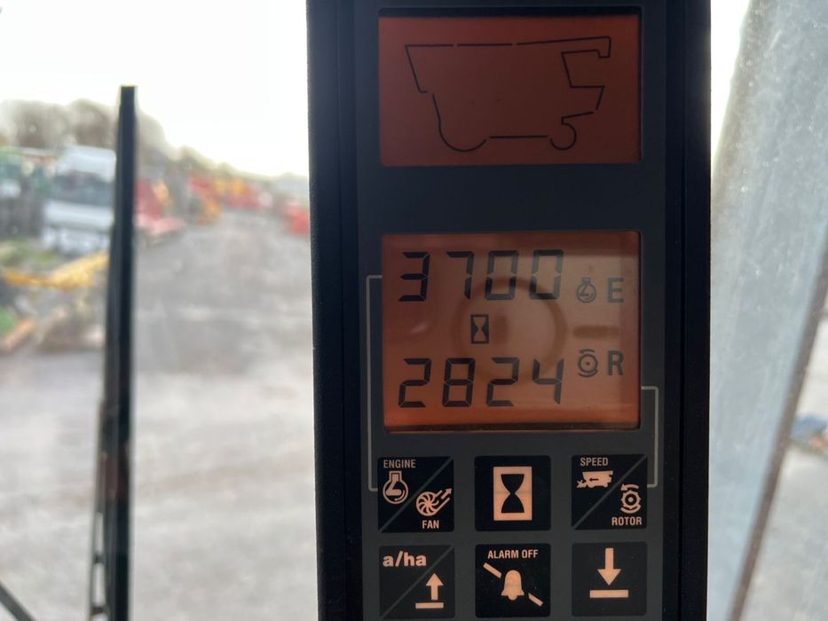 Case ih 2388 3700/2800 часов