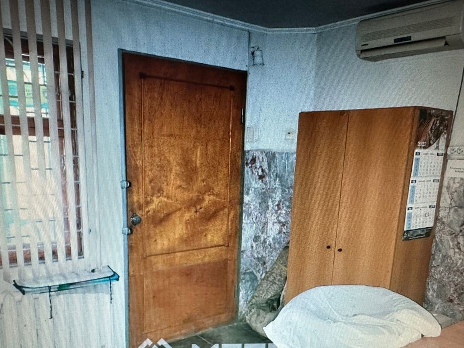 Отличный вариант для бизнеса 30.3 м 2 кабинета фасадный вход