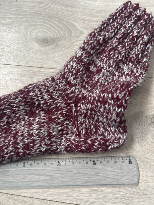 Теплі вʼязані, шерстяні шкарпектки великих розмірів.