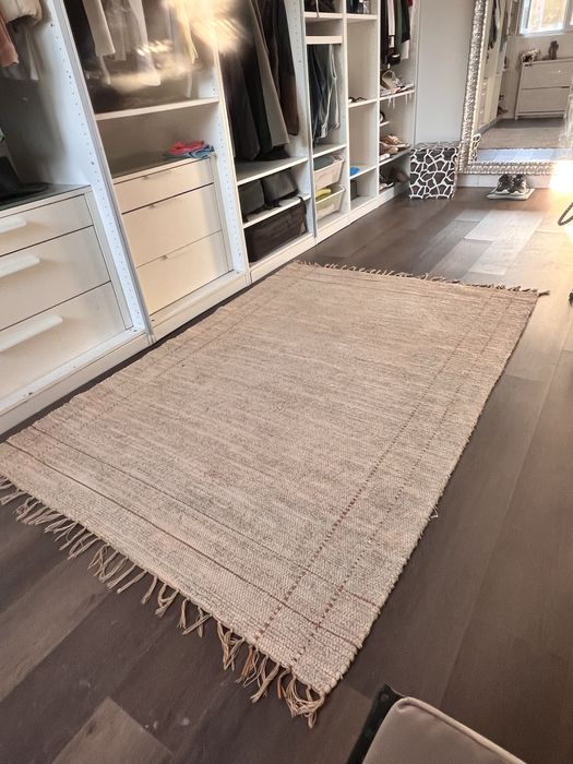 Carpete retro.Feito a mão.