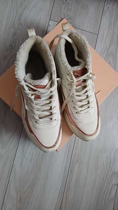 Жиночі зимові ботинки Puma