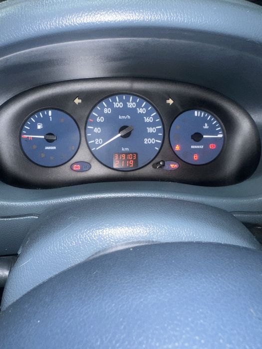 Renault kangoo comercial