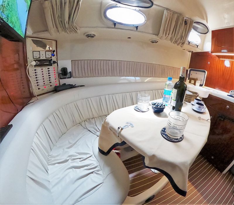 Яхта Salpa Laver 31.5