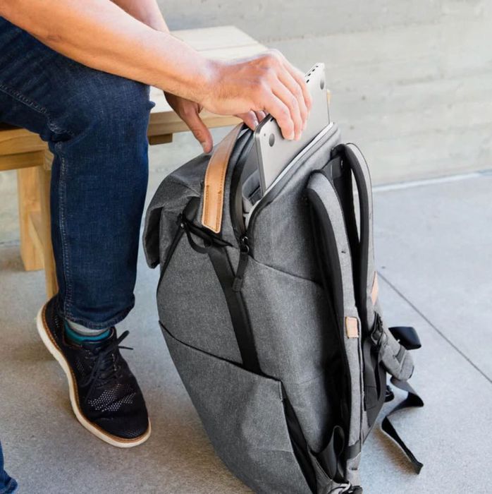 Mochila Peak Design Everyday Backpack 20L