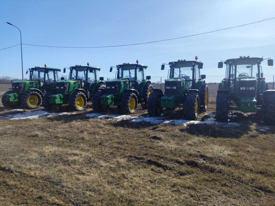 Трактори John Deere 6110В