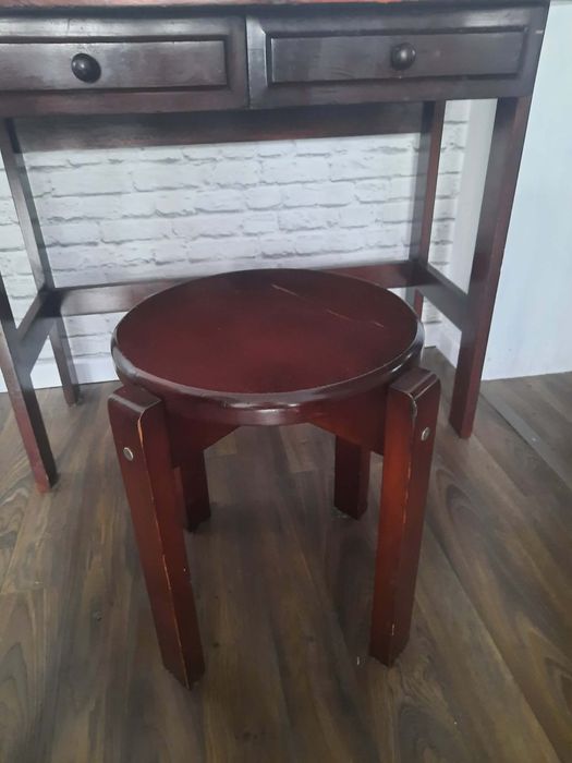 Zestaw mebli z prawdziwego drewna