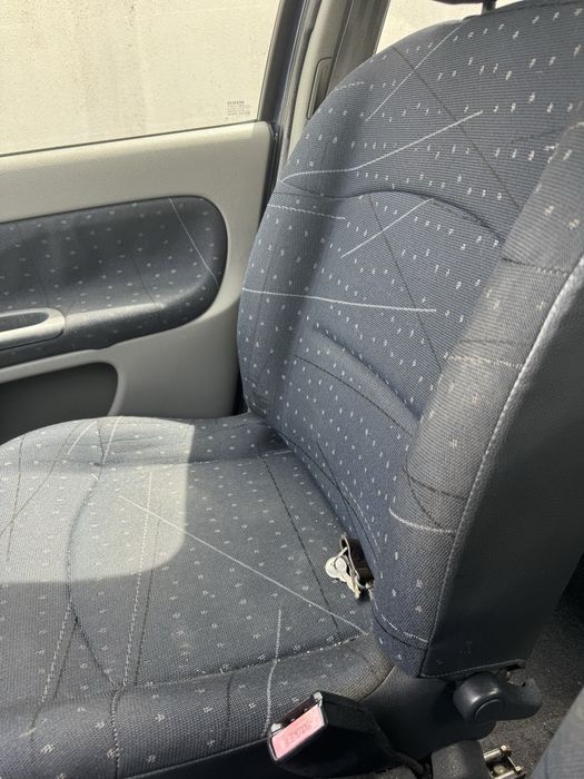 Renault Clio a disel de 5 portas 1.5 DCI