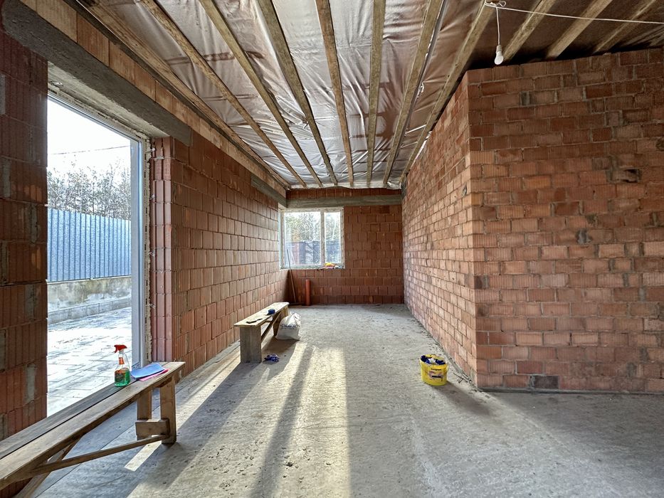 Будинок з газом  на в'їзді у Ворзель , поруч з Бучею. 135 000 $