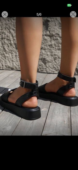 Чорні босоніжки  39
