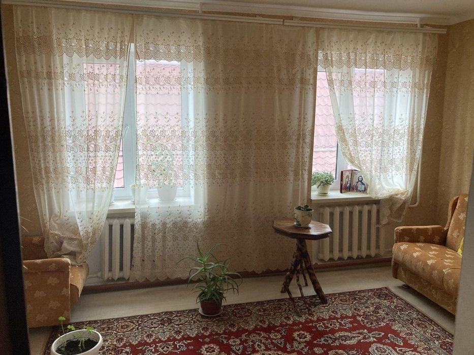 Продам жилой дом с коммерческим помещением.(213-709)