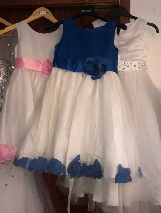 Vestidos novos nunca usados de comunhão batizado ou cerimonias