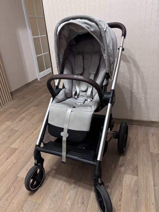 Cybex Balios S Lux 2024 Stone Grey прогулянка