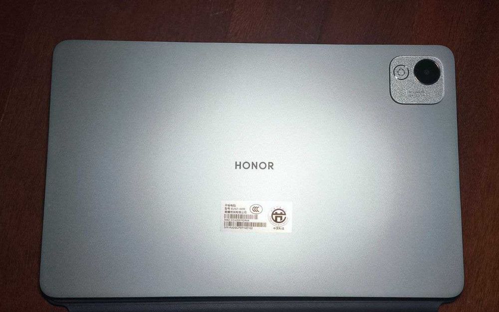 Tablet Honor Pad X9 Pro + Teclado e Caneta (Como Novo)