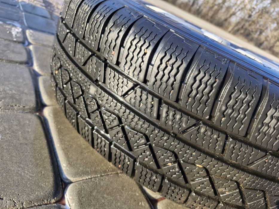Зимова резина с дисками 225/60 r17