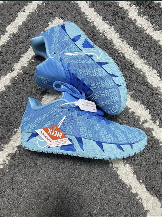 Кроссовки  Nike JA 3 баскетбольные, волейбольные