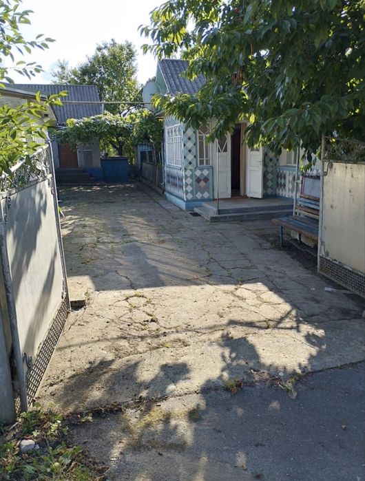 Продаж комфортного будинку в гарній локації