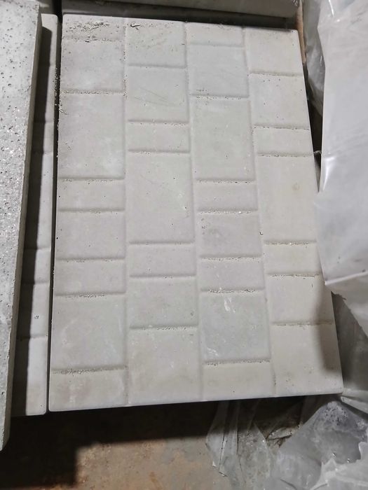 Форми для тротуарної плитки  60 ×40 ×4 стан гарний зроблений каркас.