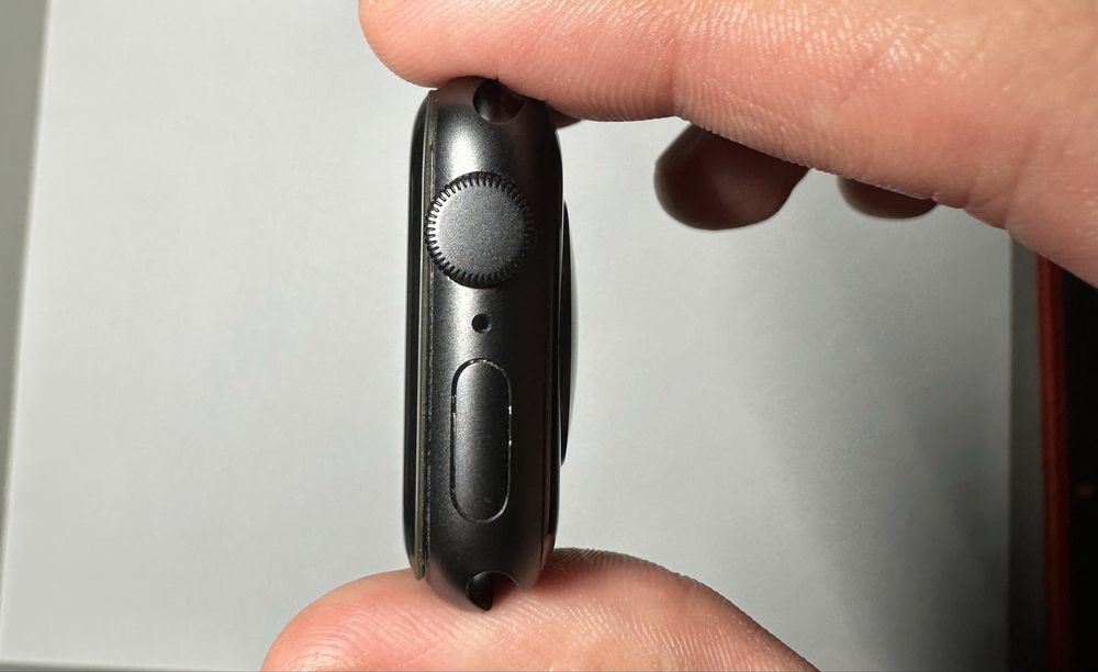 Продам Apple Watch SE1 40mm Nike