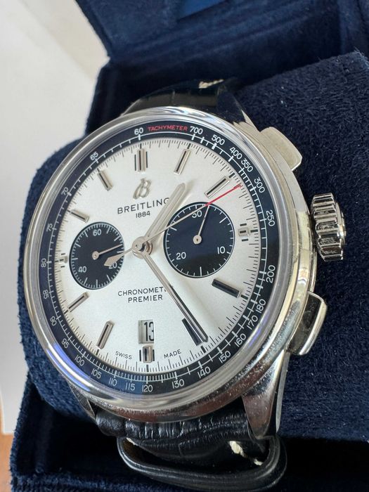 Breitling Premier B01 Chronograph 42 / 2022