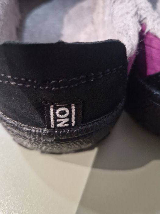 Pantufas com pêlo e antiderrapantes