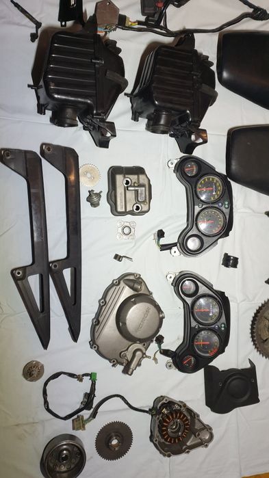 Honda Cbr jc34 części
