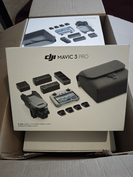 Коробки DJI Mavic 3 Pro Fly More Combo